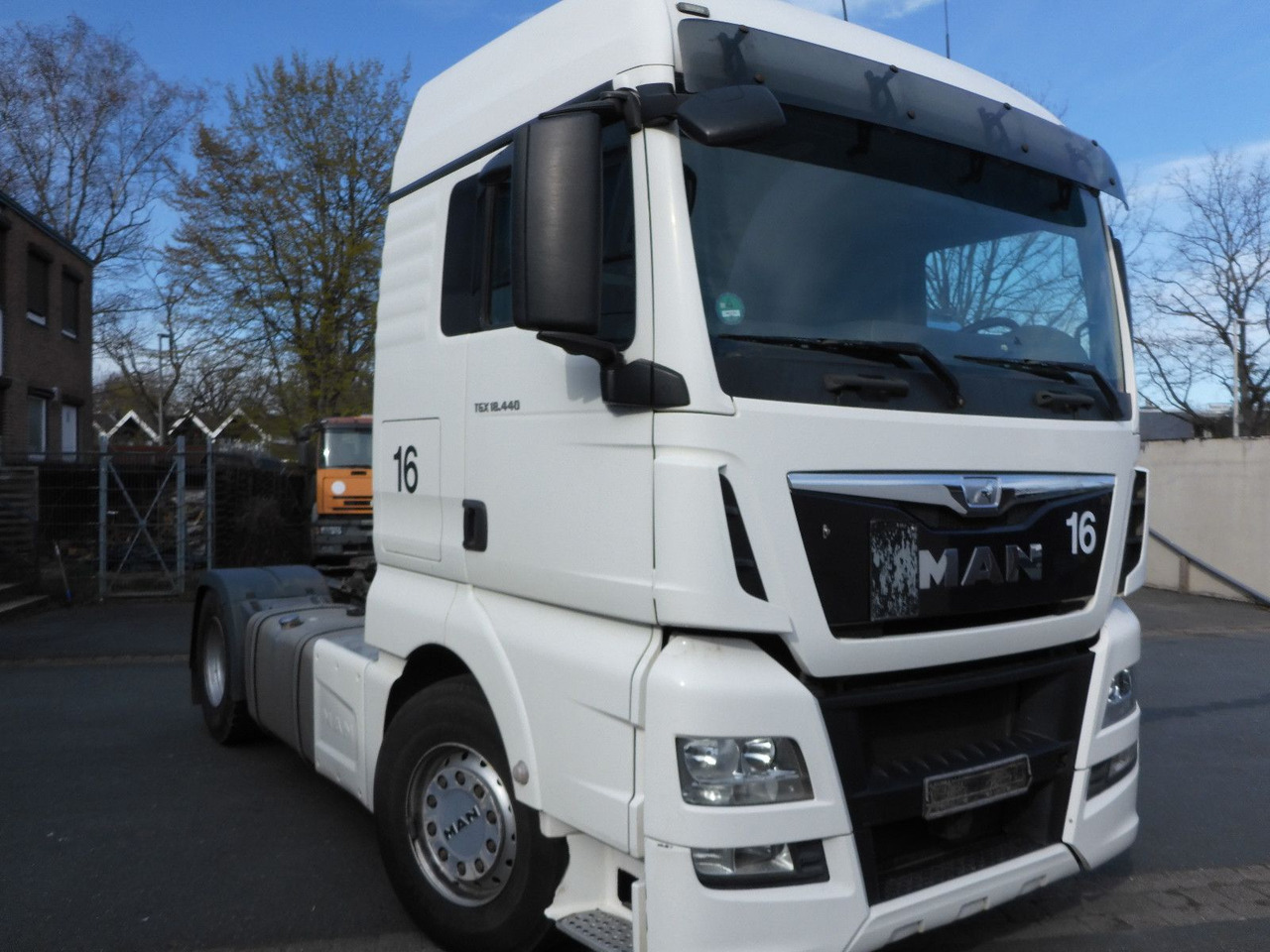 MAN TGX 18.440 Kipphydraulik + Fernverkehr - Tractor: foto 2 MAN TGX 18.440 Kipphydraulik + Fernverkehr - Tractor: foto 2