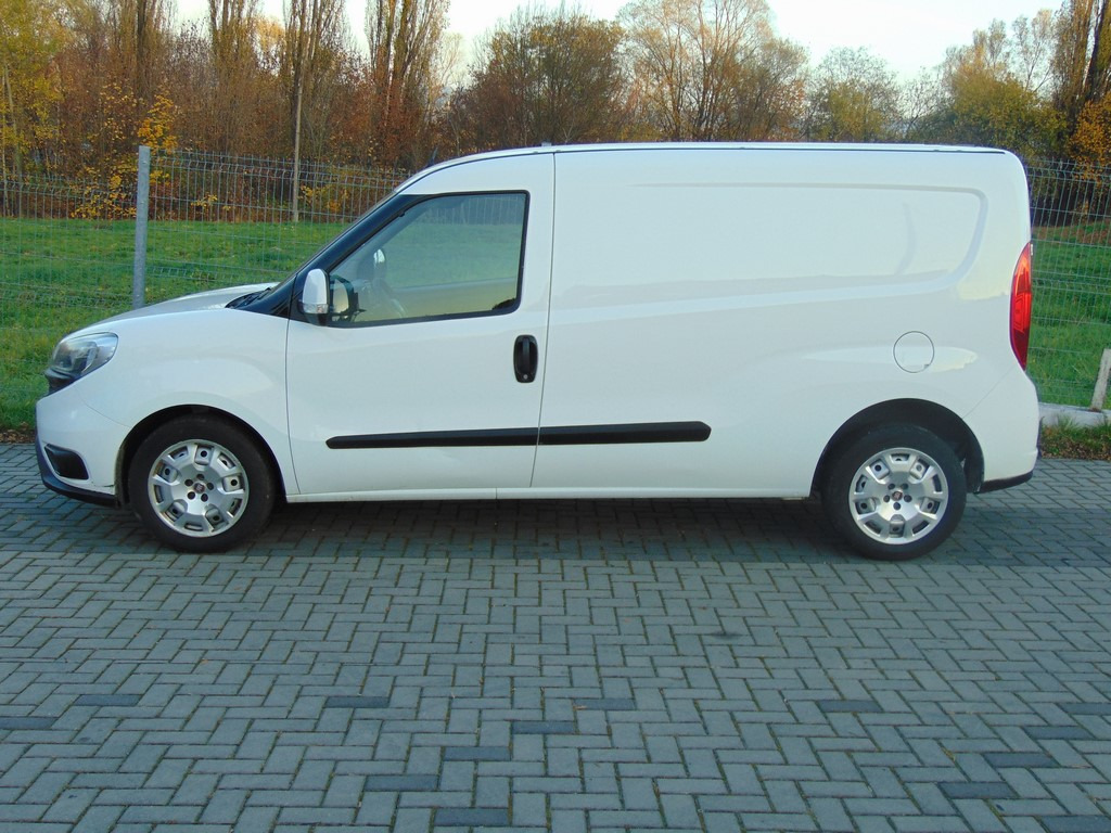 FIAT Doblo 1,6 MultiJet 105KM MAXI MAX - Furgão compacto: foto 5 FIAT Doblo 1,6 MultiJet 105KM MAXI MAX - Furgão compacto: foto 5