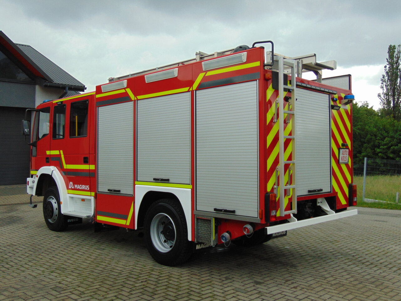 IVECO EuroFire 140E24 4x4 MAGIRUS - Carro de bombeiro: foto 3 IVECO EuroFire 140E24 4x4 MAGIRUS - Carro de bombeiro: foto 3