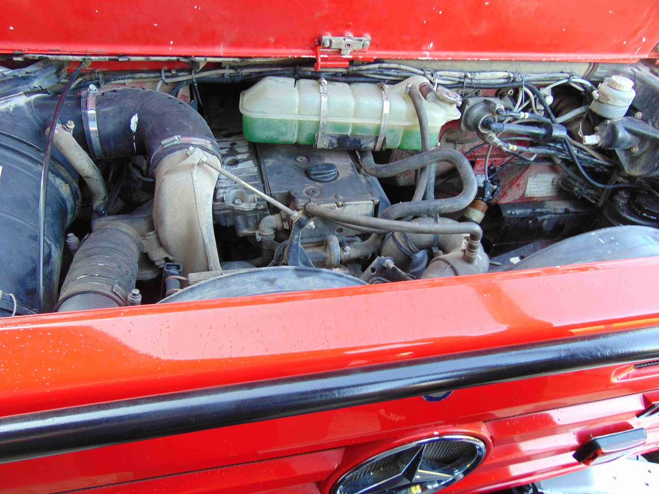 Locação de MERCEDES-BENZ Unimog U5000 4x4 DESAUTEL - 5000 WATER !!! MERCEDES-BENZ Unimog U5000 4x4 DESAUTEL - 5000 WATER !!!: foto 22