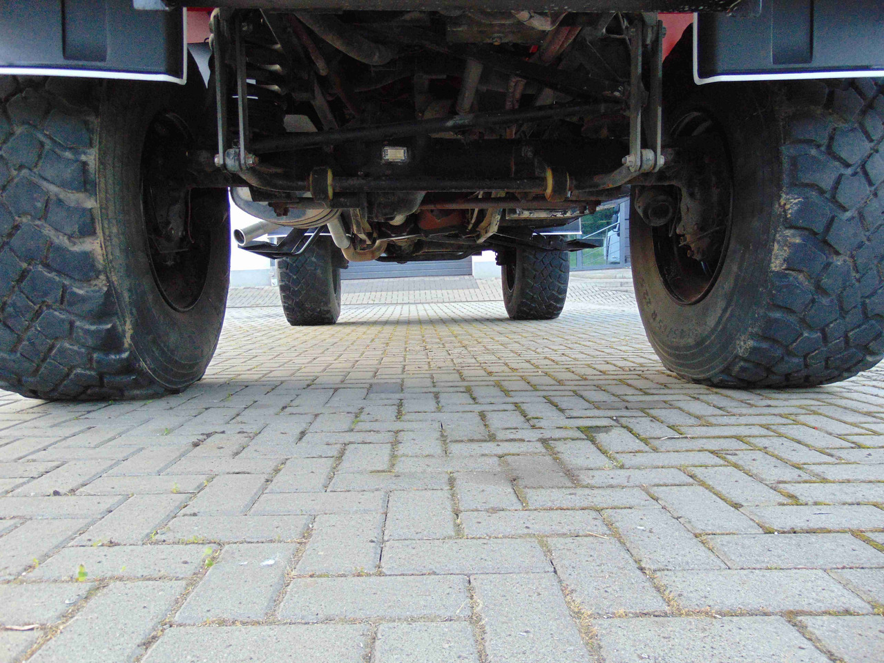 Locação de MERCEDES-BENZ Unimog U5000 4x4 DESAUTEL - 5000 WATER !!! MERCEDES-BENZ Unimog U5000 4x4 DESAUTEL - 5000 WATER !!!: foto 21