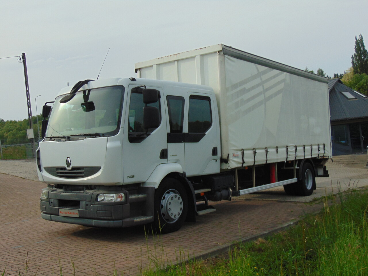 RENAULT Midlum 240DXi - Caminhão com lona: foto 1 RENAULT Midlum 240DXi - Caminhão com lona: foto 1