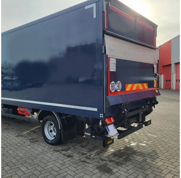 DAF LF 210 / ENGINE RUNNING / ONLY:120371 KM / PLATFORM:1000 KG / LWDS / AIRCO / AUTOMATIC / EURO-6 / 2022 - Caminhão furgão: foto 4 DAF LF 210 / ENGINE RUNNING / ONLY:120371 KM / PLATFORM:1000 KG / LWDS / AIRCO / AUTOMATIC / EURO-6 / 2022 - Caminhão furgão: foto 4