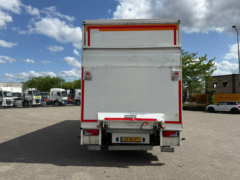 MAN TGL12.190 / NL TRUCK / ONLY:532353 KM / TUV:30-08-2025 / PLATFORM 1500KG / AIRCO / AUTOMATIC / EURO-6 / 2018 - Caminhão furgão: foto 4 MAN TGL12.190 / NL TRUCK / ONLY:532353 KM / TUV:30-08-2025 / PLATFORM 1500KG / AIRCO / AUTOMATIC / EURO-6 / 2018 - Caminhão furgão: foto 4