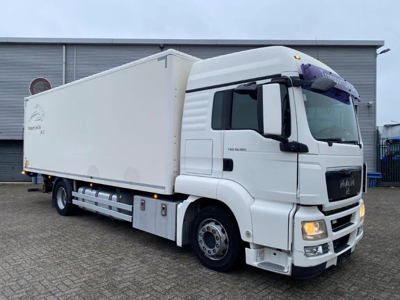 MAN TGS18.360 / HEATED BOX / FULL-AIR / PLATFORM / ONLY:392217 KM / MANUAL / EURO-4 / 2008 - Caminhão furgão: foto 2 MAN TGS18.360 / HEATED BOX / FULL-AIR / PLATFORM / ONLY:392217 KM / MANUAL / EURO-4 / 2008 - Caminhão furgão: foto 2