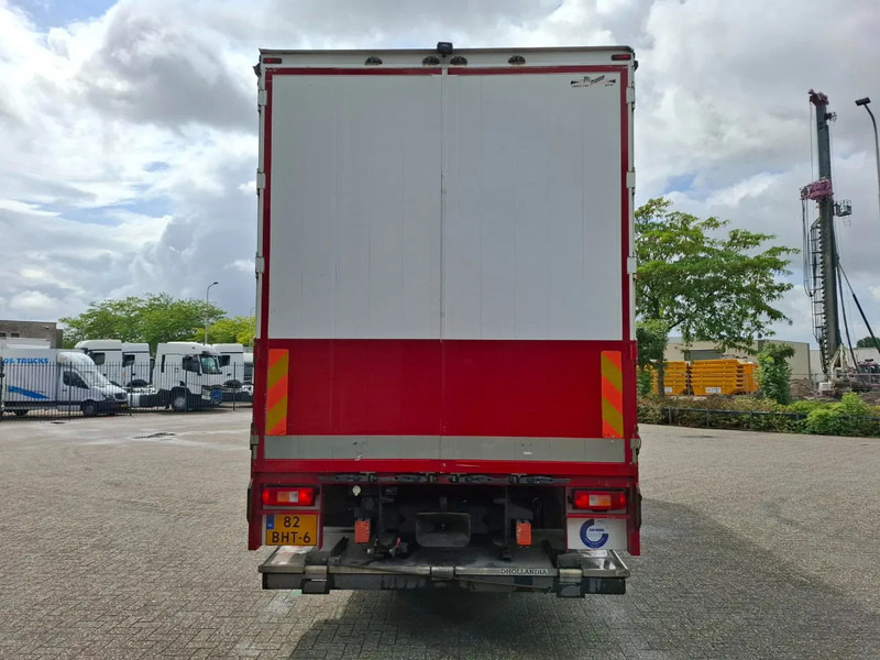 Renault T470 / CLEAN NL TRUCK / SLIDING ROOF / CURTAIN SAILS / SMART TACHO / ACC / LWDS / PLATFORM 2000KG / FRIDGE / AUTOMATIC / EURO-6 - Caminhão furgão: foto 4 Renault T470 / CLEAN NL TRUCK / SLIDING ROOF / CURTAIN SAILS / SMART TACHO / ACC / LWDS / PLATFORM 2000KG / FRIDGE / AUTOMATIC / EURO-6 - Caminhão furgão: foto 4