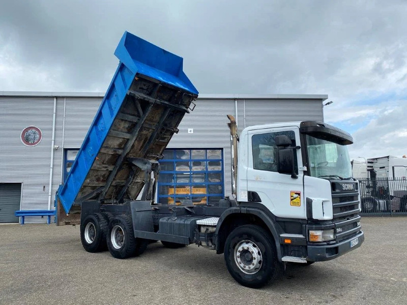 Scania 114-340 / 6X4 / 2 SIDE TIPPER / BIG AXLE / FULL-STEEL / DRUM BRAKES / MANUAL / 1999 - Caminhão basculante: foto 5 Scania 114-340 / 6X4 / 2 SIDE TIPPER / BIG AXLE / FULL-STEEL / DRUM BRAKES / MANUAL / 1999 - Caminhão basculante: foto 5