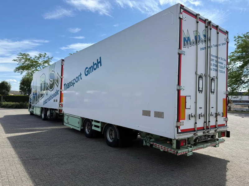 Scania R450 / RETARDER / ISOLATED GERMAN FLOWER COMBI / THROUGH-LOADING SYSTEM / SMART TACHO / 2XPLATFORM / LIFT+LENKACHSE / LWDS / EUR - Caminhão frigorífico: foto 3 Scania R450 / RETARDER / ISOLATED GERMAN FLOWER COMBI / THROUGH-LOADING SYSTEM / SMART TACHO / 2XPLATFORM / LIFT+LENKACHSE / LWDS / EUR - Caminhão frigorífico: foto 3