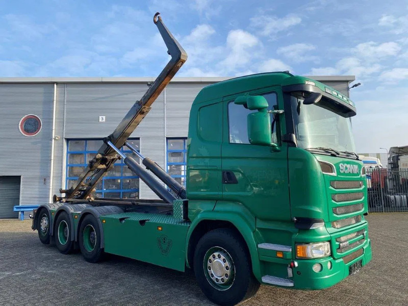 Scania R520 V8 / 8X4 / BIG AXLE / AJK HOOKLIFT 30TON / LIFT+LENKACHSE / NAVI / LEATHER / FULL-AIR / AUTOMATIC / EURO-6 / 2015 - Caminhão polibenne: foto 2 Scania R520 V8 / 8X4 / BIG AXLE / AJK HOOKLIFT 30TON / LIFT+LENKACHSE / NAVI / LEATHER / FULL-AIR / AUTOMATIC / EURO-6 / 2015 - Caminhão polibenne: foto 2