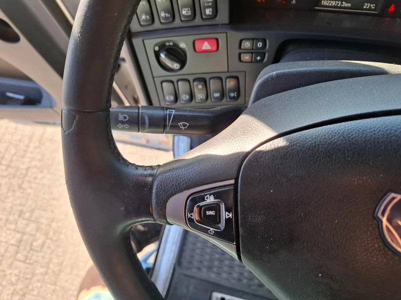 Locação de Scania R580 V8 / RETARDER / LIFT+LENKACHSE / FULL-AIR / PLATFORM 2000 KG / LEATHER / AIRCO / AUTOMATIC / EURO-6 / 2015 Scania R580 V8 / RETARDER / LIFT+LENKACHSE / FULL-AIR / PLATFORM 2000 KG / LEATHER / AIRCO / AUTOMATIC / EURO-6 / 2015: foto 14 Locação de Scania R580 V8 / RETARDER / LIFT+LENKACHSE / FULL-AIR / PLATFORM 2000 KG / LEATHER / AIRCO / AUTOMATIC / EURO-6 / 2015 Scania R580 V8 / RETARDER / LIFT+LENKACHSE / FULL-AIR / PLATFORM 2000 KG / LEATHER / AIRCO / AUTOMATIC / EURO-6 / 2015: foto 14