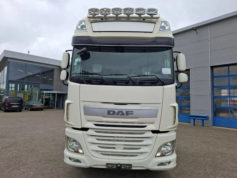 Tractor DAF XF106-460 / DEB / TUV:20-01-2026 / 753438 KM / FRIDGE / ACC / LWDS / GEN2 V2 TACHO / ALCOA / AUTOMATIC / EURO-6 / 2017: foto 6