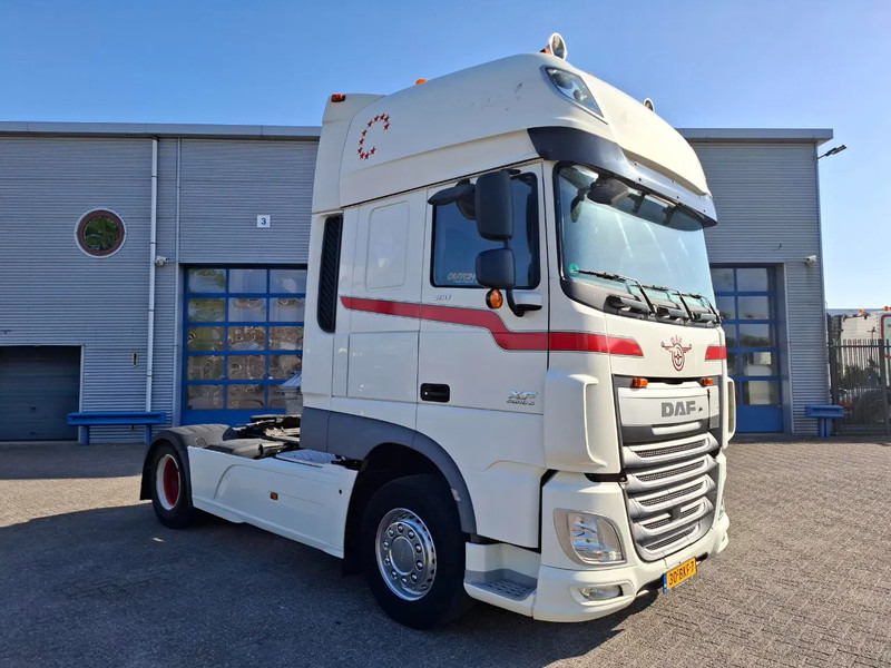 DAF XF106-460 / INTARDER / TUV:28-11-2025 / GVW:50TON / NL TRUCK / ADR / FULL SPOILER / NAVI / FRIDGE / AUTOMATIC / EURO-6 / 2014 - Tractor: foto 2 DAF XF106-460 / INTARDER / TUV:28-11-2025 / GVW:50TON / NL TRUCK / ADR / FULL SPOILER / NAVI / FRIDGE / AUTOMATIC / EURO-6 / 2014 - Tractor: foto 2