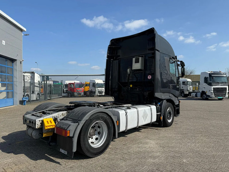 Iveco Stralis 500 / INTARDER / PARKCOOL / FRIDGE / 2XBED / AIRCO / SMART TACHO / AUTOMATIC / EURO-4 / 2008 - Tractor: foto 5 Iveco Stralis 500 / INTARDER / PARKCOOL / FRIDGE / 2XBED / AIRCO / SMART TACHO / AUTOMATIC / EURO-4 / 2008 - Tractor: foto 5