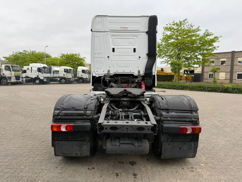 Mercedes-Benz Actros 1945 / HYDRAULICS / LWDS / AIRCO / SMART TACHO / 2XBED / FRIDGE / AUTOMATIC / EURO-6 / 2019 - Tractor: foto 4 Mercedes-Benz Actros 1945 / HYDRAULICS / LWDS / AIRCO / SMART TACHO / 2XBED / FRIDGE / AUTOMATIC / EURO-6 / 2019 - Tractor: foto 4