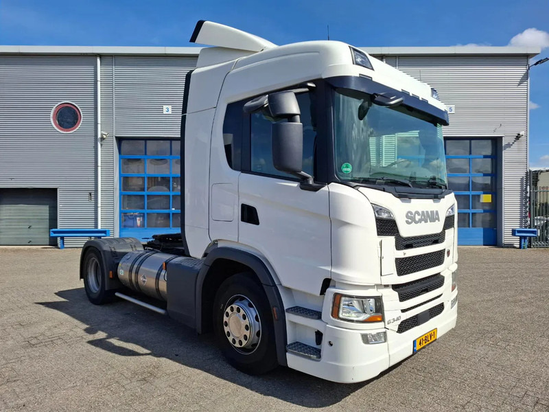 Scania NGS G340 / RETARDER / ONLY:416923 KM / NL TRUCK / TUV:15-02-2026 / LNG / LWDS / AIRCO / 4X ON STOCK / AUTOMATIC / EURO-6 / 2019 - Tractor: foto 2 Scania NGS G340 / RETARDER / ONLY:416923 KM / NL TRUCK / TUV:15-02-2026 / LNG / LWDS / AIRCO / 4X ON STOCK / AUTOMATIC / EURO-6 / 2019 - Tractor: foto 2