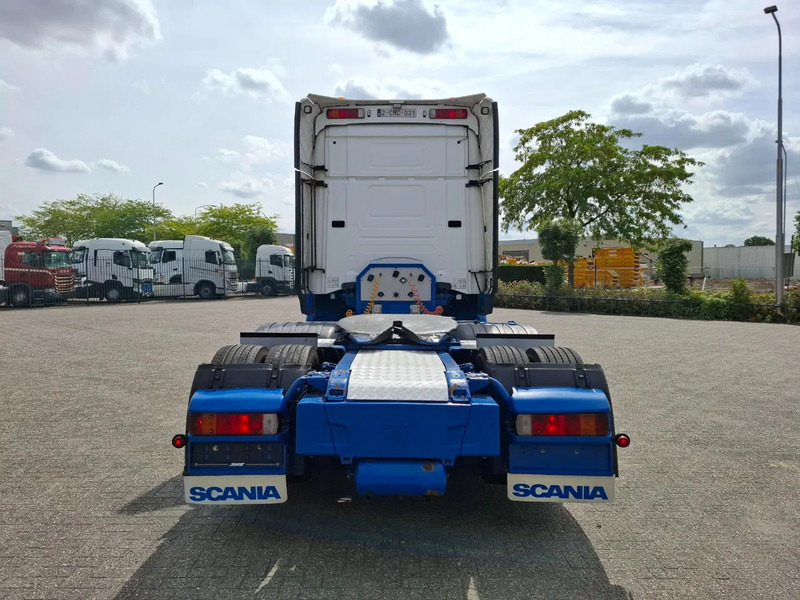 Scania R560 V8 / BOOGIE / HYDRAULICS / FULL-AIR / AUTOMATIC / EURO-5 / 2012 - Tractor: foto 4 Scania R560 V8 / BOOGIE / HYDRAULICS / FULL-AIR / AUTOMATIC / EURO-5 / 2012 - Tractor: foto 4