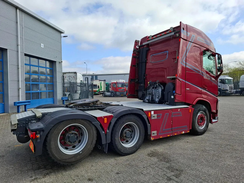 Volvo FH4-540 / 6X4 / BIG AXLE / HYDRAULICS / VEB+ / DYNAMIC STEERING / NAVI / ACC / LWDS / FULL-AIR / LEATHER / AUTOMATIC / EURO-6 / - Tractor: foto 5 Volvo FH4-540 / 6X4 / BIG AXLE / HYDRAULICS / VEB+ / DYNAMIC STEERING / NAVI / ACC / LWDS / FULL-AIR / LEATHER / AUTOMATIC / EURO-6 / - Tractor: foto 5