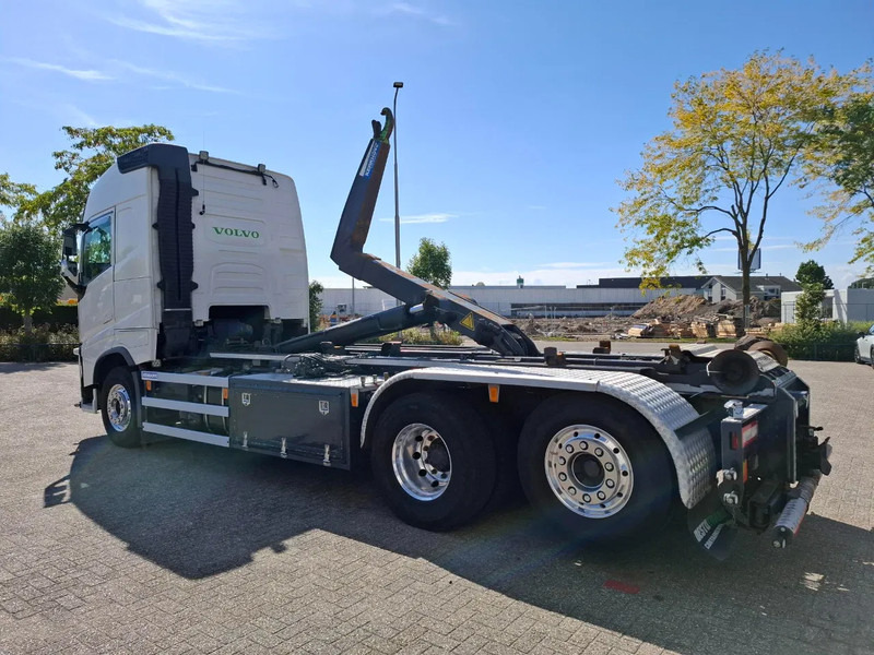 Volvo FH4-500 / VEB+ / HOOK 22 TON / LIFT+LENKACHSE / TUV:02-02-2026 / FULL-AIR / LWDS / NAVI / ALCOA / AUTOMATIC / EURO-6 / 2017 - Caminhão polibenne: foto 5 Volvo FH4-500 / VEB+ / HOOK 22 TON / LIFT+LENKACHSE / TUV:02-02-2026 / FULL-AIR / LWDS / NAVI / ALCOA / AUTOMATIC / EURO-6 / 2017 - Caminhão polibenne: foto 5