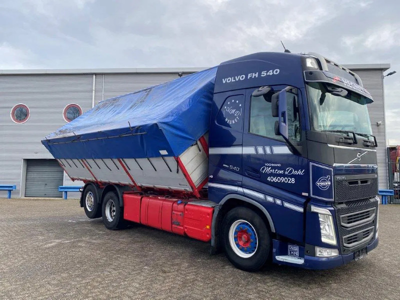 Volvo FH4-540 / VEB+ / ACC / LWDS / 3SIDE TIPPER / DYNAMIC STEERING / LEATHER / FULL-AIR / AUTOMATIC / EURO-6 / 2017 - Caminhão basculante: foto 5 Volvo FH4-540 / VEB+ / ACC / LWDS / 3SIDE TIPPER / DYNAMIC STEERING / LEATHER / FULL-AIR / AUTOMATIC / EURO-6 / 2017 - Caminhão basculante: foto 5