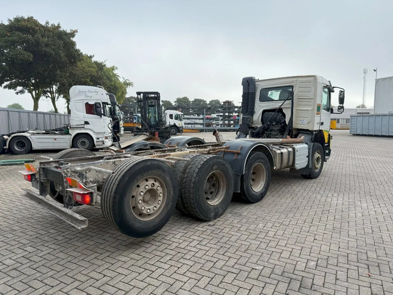 Volvo FMX 450 / ENGINE RUNNING / 8X4 / VEB / ONLY:260642 KM / PTO / LIFT+LENKACHSE / ALCOA / AUTOMATIC / EURO-6 / 2014 - Caminhão chassi: foto 5 Volvo FMX 450 / ENGINE RUNNING / 8X4 / VEB / ONLY:260642 KM / PTO / LIFT+LENKACHSE / ALCOA / AUTOMATIC / EURO-6 / 2014 - Caminhão chassi: foto 5