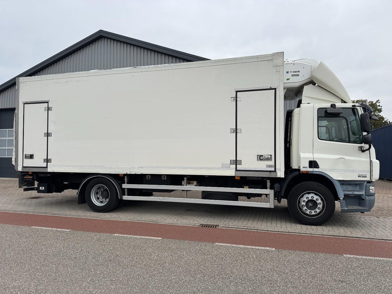 DAF CF65-300 Thermo-King (- 25 C ) 'D Hollandia Taillift/LBW - Caminhão frigorífico: foto 2 DAF CF65-300 Thermo-King (- 25 C ) 'D Hollandia Taillift/LBW - Caminhão frigorífico: foto 2