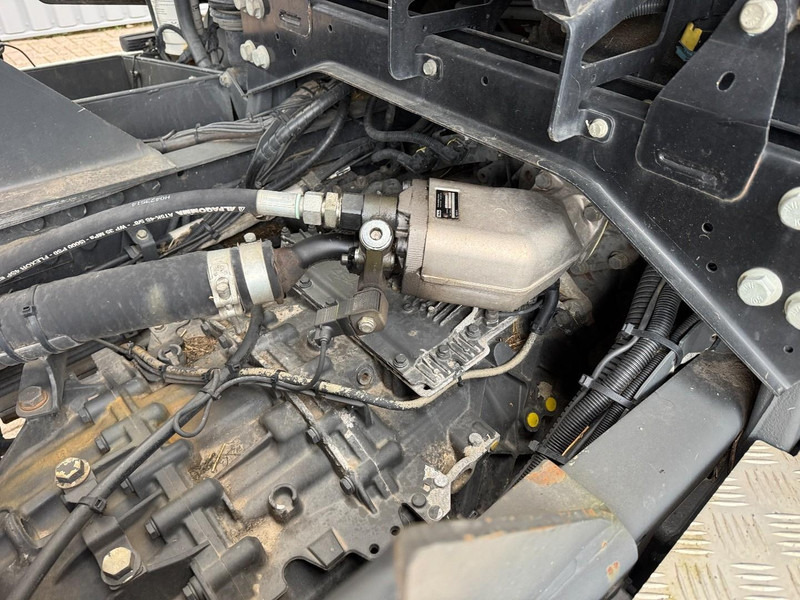 DAF CF85-460 6x2 VDL Hook system, LZV-Ontheffing, 300.000 Km!!! - Caminhão polibenne: foto 5 DAF CF85-460 6x2 VDL Hook system, LZV-Ontheffing, 300.000 Km!!! - Caminhão polibenne: foto 5