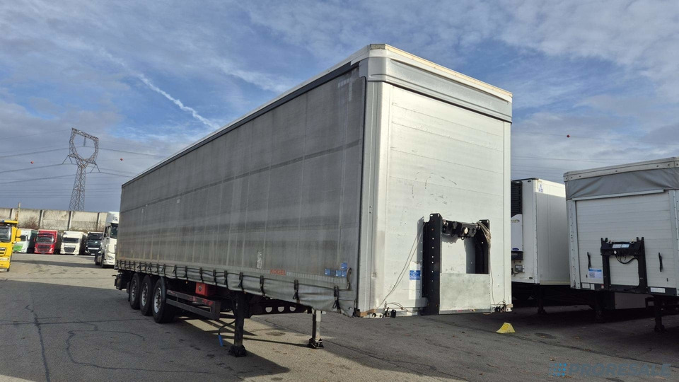 KÖGEL SN 24 CARGO - Semi-reboque de lona: foto 1 KÖGEL SN 24 CARGO - Semi-reboque de lona: foto 1