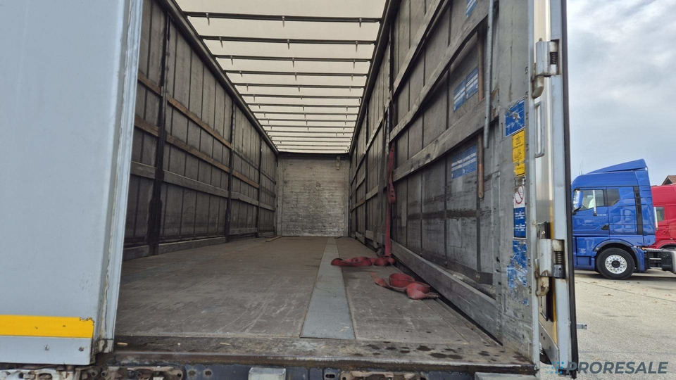 KÖGEL SN 24 CARGO - Semi-reboque de lona: foto 5 KÖGEL SN 24 CARGO - Semi-reboque de lona: foto 5