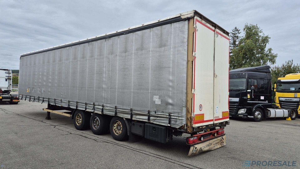 KÖGEL SN 24 MEGA - Semi-reboque de lona: foto 4 KÖGEL SN 24 MEGA - Semi-reboque de lona: foto 4