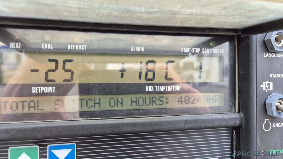 Semireboque frigorífico KRONE COOL LINER SD mrazírenský - MULTITEMP - dělící stěna + agregát CARRIER VECTOR 1950 Mt: foto 10 Semireboque frigorífico KRONE COOL LINER SD mrazírenský - MULTITEMP - dělící stěna + agregát CARRIER VECTOR 1950 Mt: foto 10