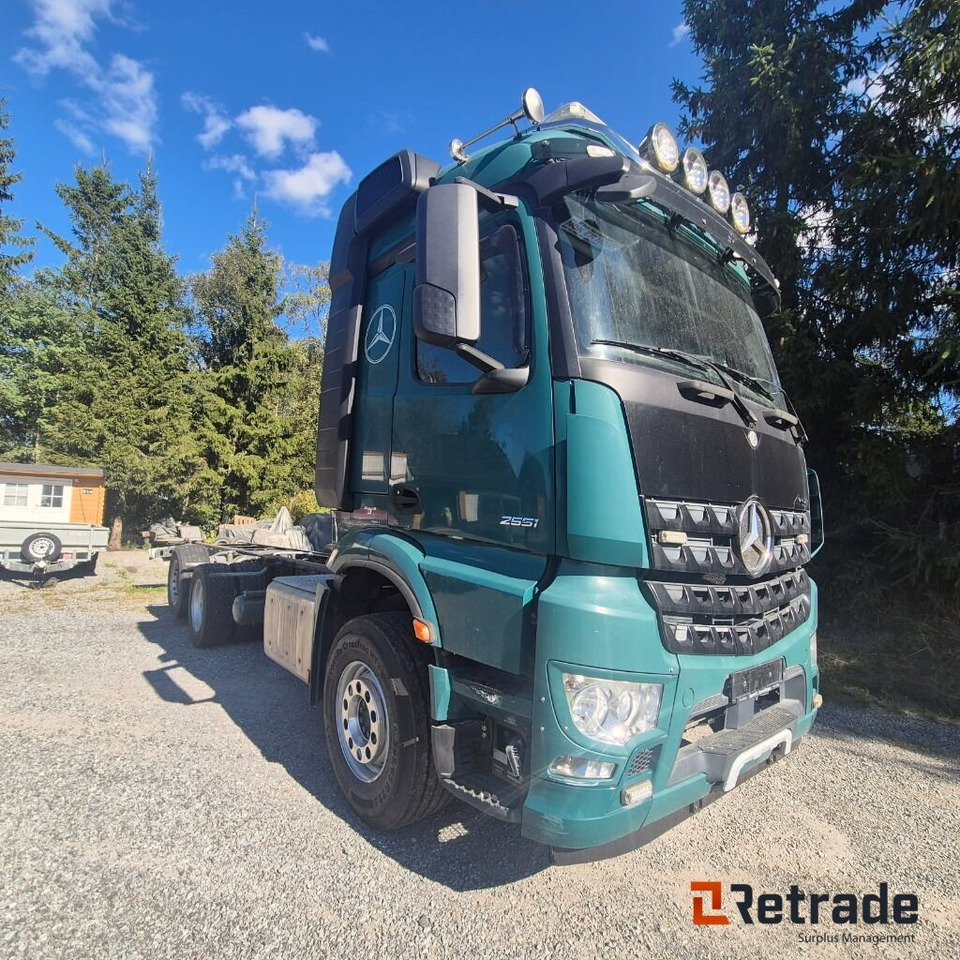 2014 MERCEDES-BENZ Arocs..Lav km! - Caminhão chassi: foto 1 2014 MERCEDES-BENZ Arocs..Lav km! - Caminhão chassi: foto 1