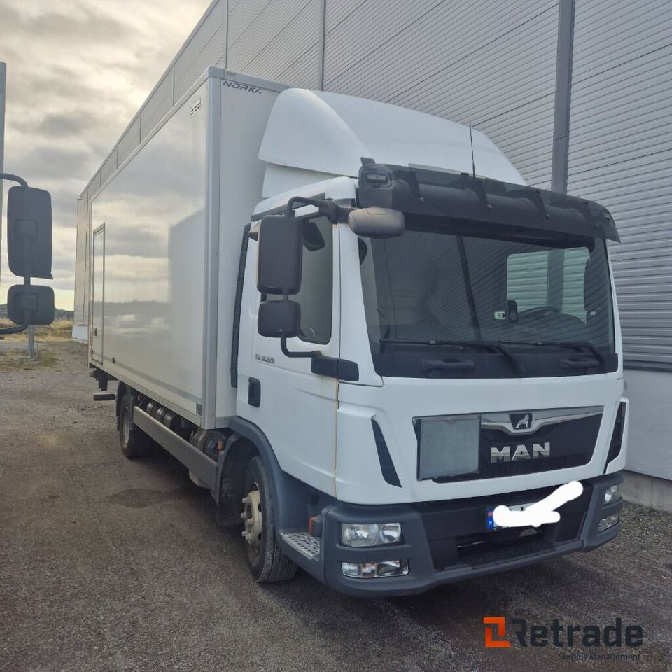 2018 MAN TGL 12.220 - Caminhão furgão: foto 3 2018 MAN TGL 12.220 - Caminhão furgão: foto 3