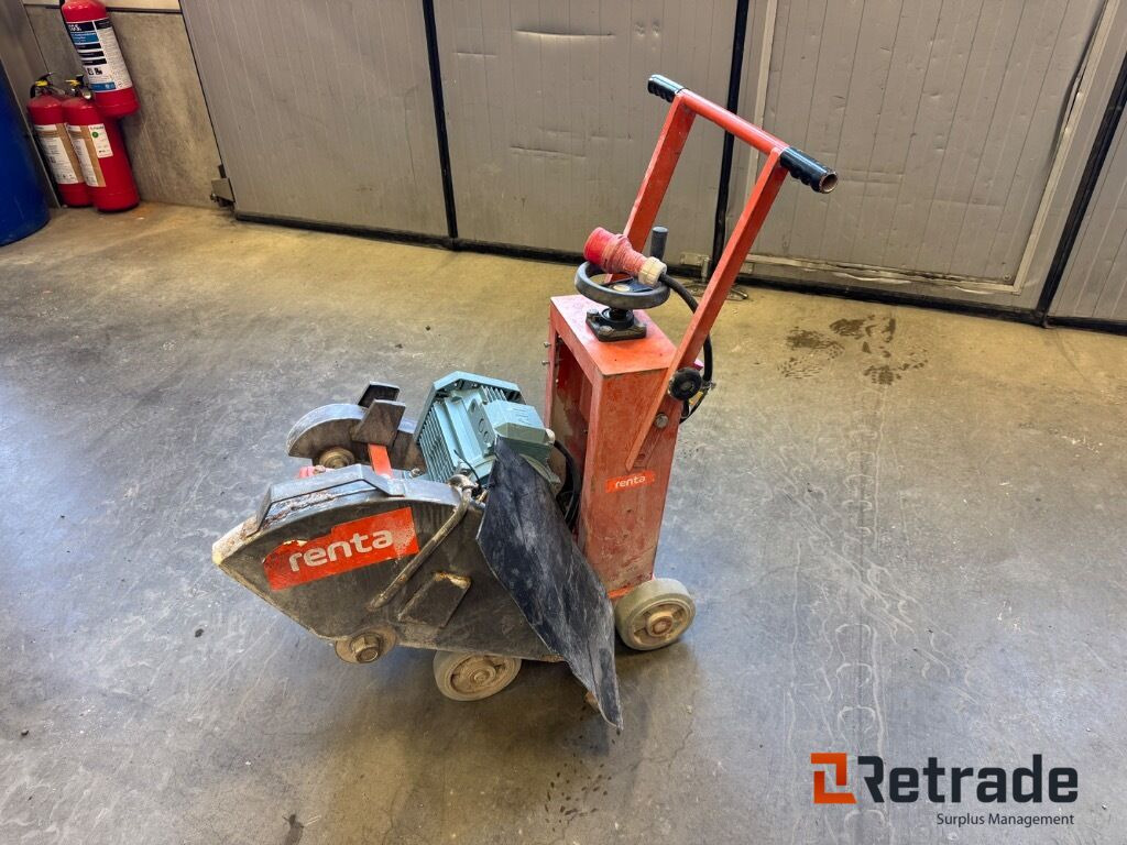 Golvsåg Husqvarna FS 600 E - Equipamento de construção: foto 1 Golvsåg Husqvarna FS 600 E - Equipamento de construção: foto 1