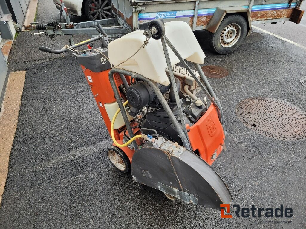 Golvsåg betongsåg Husqvarna FS 524 - Equipamento de betão: foto 3 Golvsåg betongsåg Husqvarna FS 524 - Equipamento de betão: foto 3