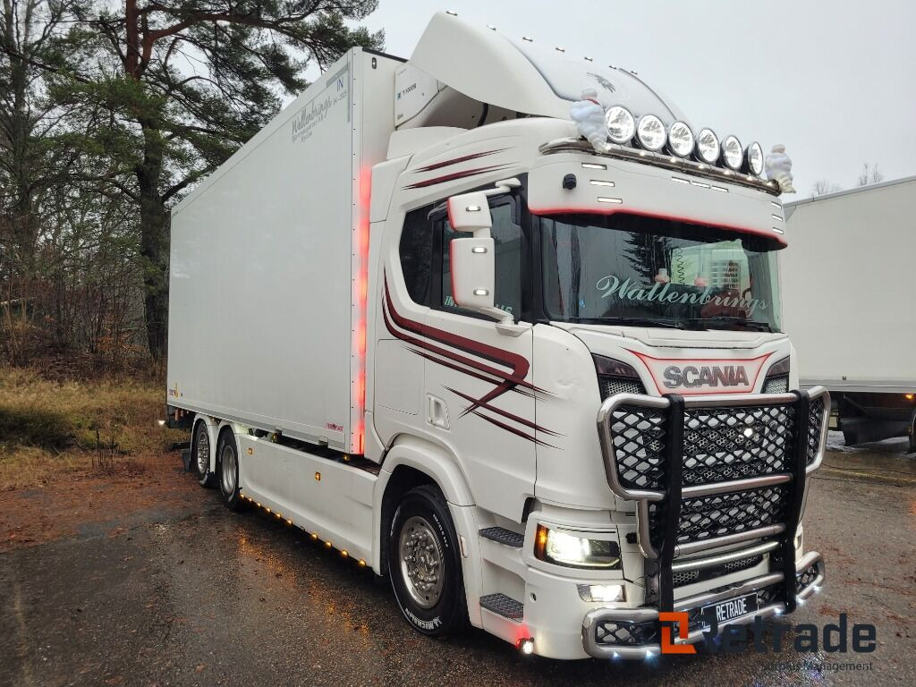 Kylbil Skåpbil med öppningsbar sida SCANIA NextGen R450 6x2*4 -2019 - Caminhão frigorífico: foto 2 Kylbil Skåpbil med öppningsbar sida SCANIA NextGen R450 6x2*4 -2019 - Caminhão frigorífico: foto 2