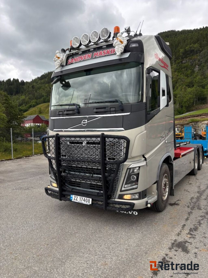 Lastebil VOLVO FH 16 750 - Caminhão polibenne: foto 1 Lastebil VOLVO FH 16 750 - Caminhão polibenne: foto 1