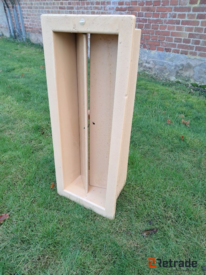 18 stk Loftsventiler Til klimastald - Máquina agrícola: foto 1 18 stk Loftsventiler Til klimastald - Máquina agrícola: foto 1