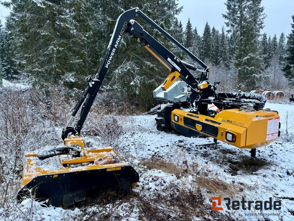 Buskröjare Mcconnel PA 6070 - Máquina agrícola: foto 1 Buskröjare Mcconnel PA 6070 - Máquina agrícola: foto 1