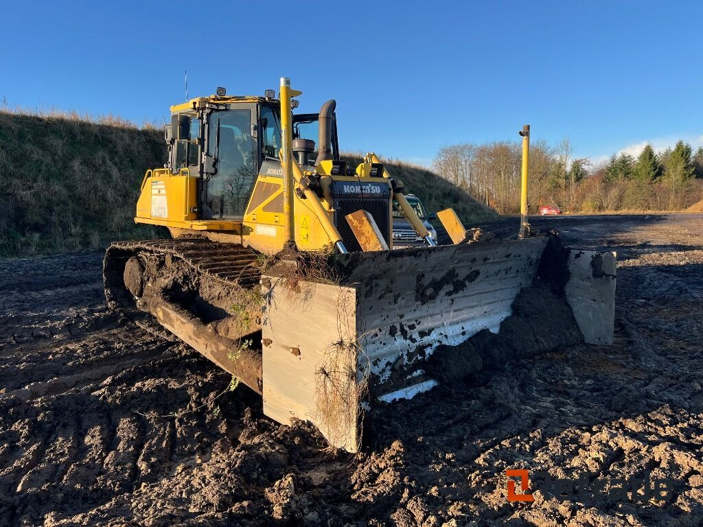 Bulldozer Komatsu D 65 PX 16 Dozer - Máquina de construção: foto 3 Bulldozer Komatsu D 65 PX 16 Dozer - Máquina de construção: foto 3