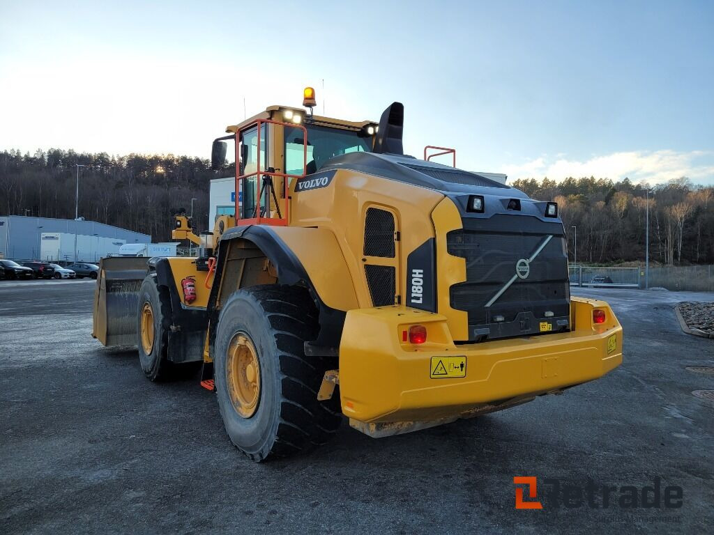 Hjullastare Volvo L 180H med skopa - Máquina de construção: foto 4 Hjullastare Volvo L 180H med skopa - Máquina de construção: foto 4
