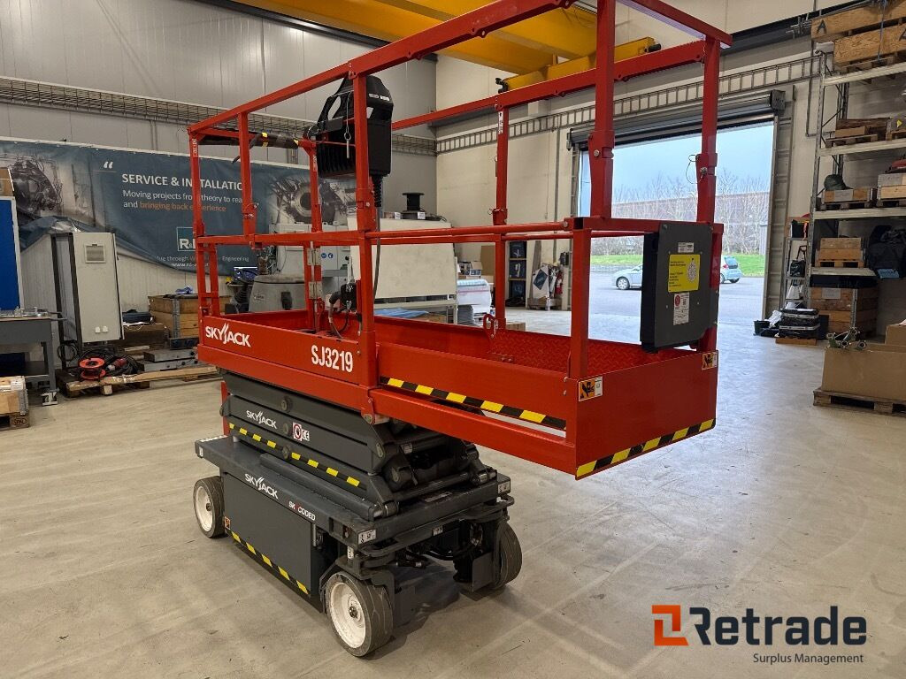Sakselift Skyjack SJ3219 - 5,65 meter / scissor lift - Máquina de construção: foto 5 Sakselift Skyjack SJ3219 - 5,65 meter / scissor lift - Máquina de construção: foto 5
