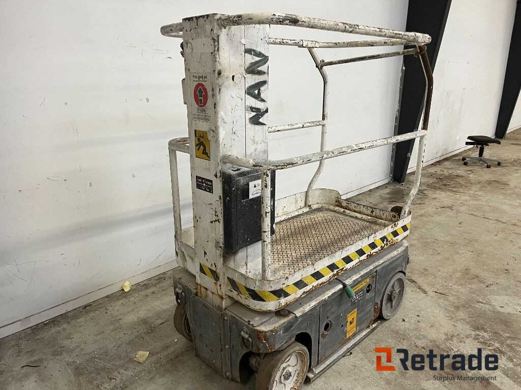 UpRight TM12 - 6meters lift - Máquina de construção: foto 1 UpRight TM12 - 6meters lift - Máquina de construção: foto 1