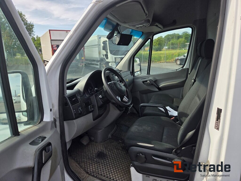 Mercedes Benz Sprinter - Furgão: foto 5 Mercedes Benz Sprinter - Furgão: foto 5