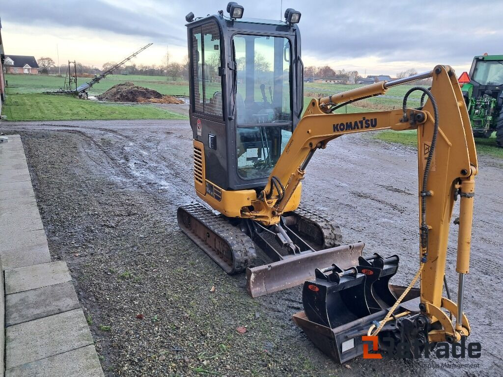 Minigraver Komatsu PC16R-3HS Lavt timetal! - Mini escavadeira: foto 3 Minigraver Komatsu PC16R-3HS Lavt timetal! - Mini escavadeira: foto 3