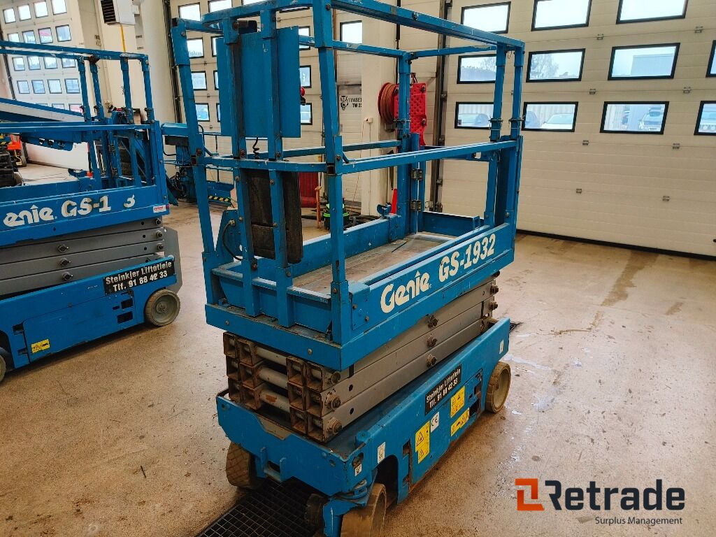 Sakselift Genie GS-1932 - Plataforma de Tijera/ Plataforma de tesoura: foto 3 Sakselift Genie GS-1932 - Plataforma de Tijera/ Plataforma de tesoura: foto 3