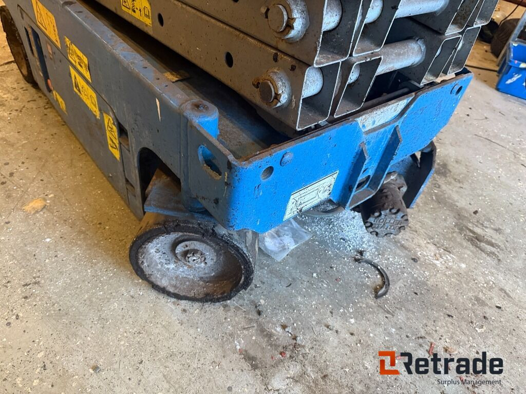 Saxlift Genie 1930 - Plataforma de Tijera/ Plataforma de tesoura: foto 4 Saxlift Genie 1930 - Plataforma de Tijera/ Plataforma de tesoura: foto 4