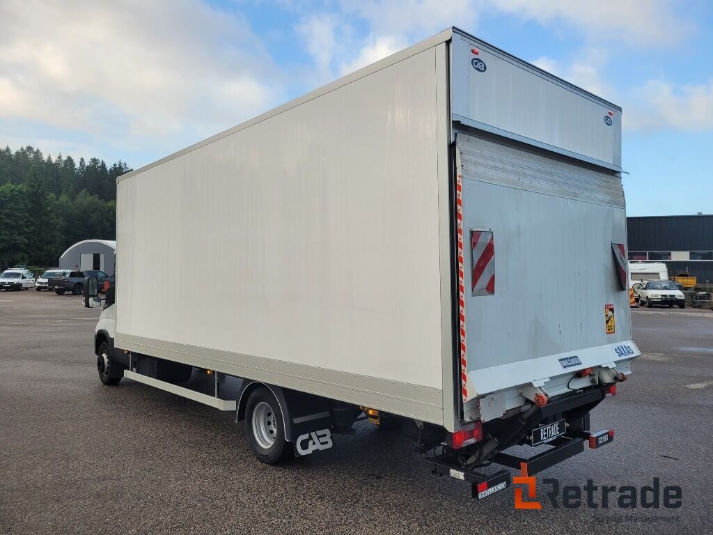 Skåpbil med bak-gavellyft Iveco Daily 72-180 Låga mil , nyskick - Carrinha de contentor: foto 5 Skåpbil med bak-gavellyft Iveco Daily 72-180 Låga mil , nyskick - Carrinha de contentor: foto 5