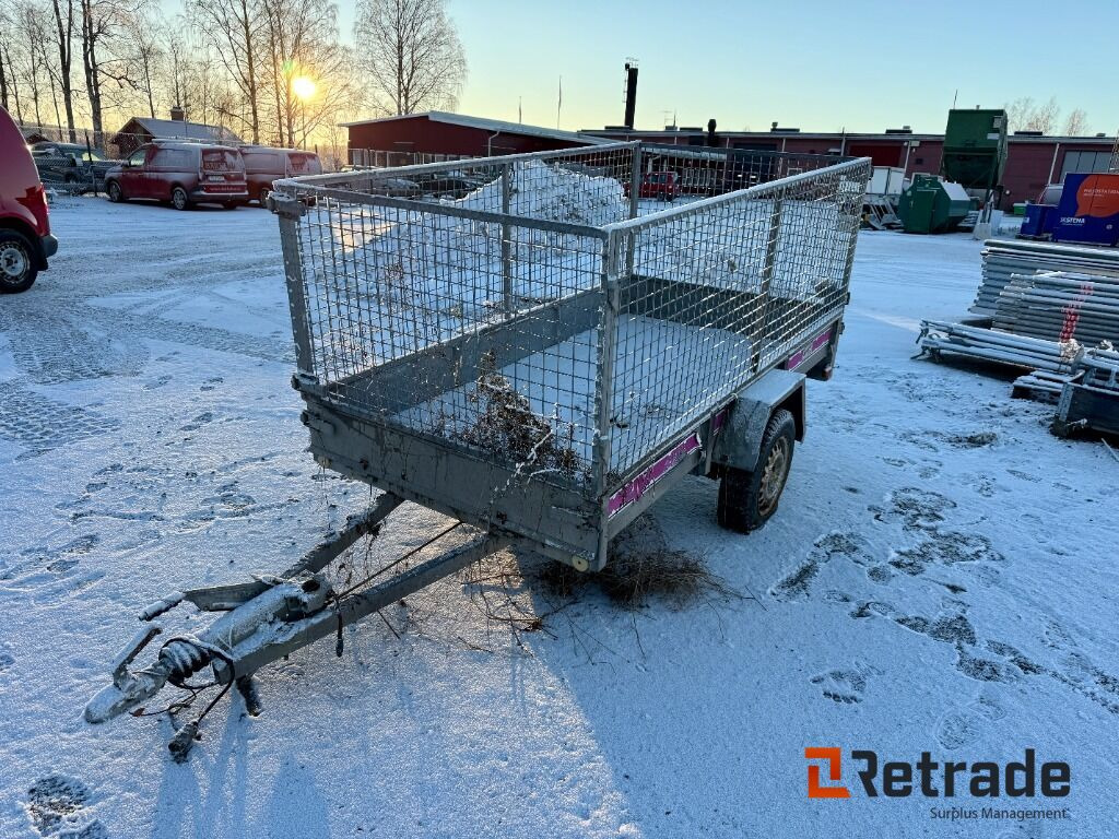 Släpvagn Tiab 4P 2275 - Reboque para carros: foto 1 Släpvagn Tiab 4P 2275 - Reboque para carros: foto 1