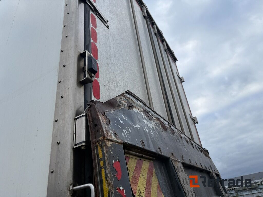 Släpvagn VAK V4-40 - Reboque frigorífico: foto 4 Släpvagn VAK V4-40 - Reboque frigorífico: foto 4