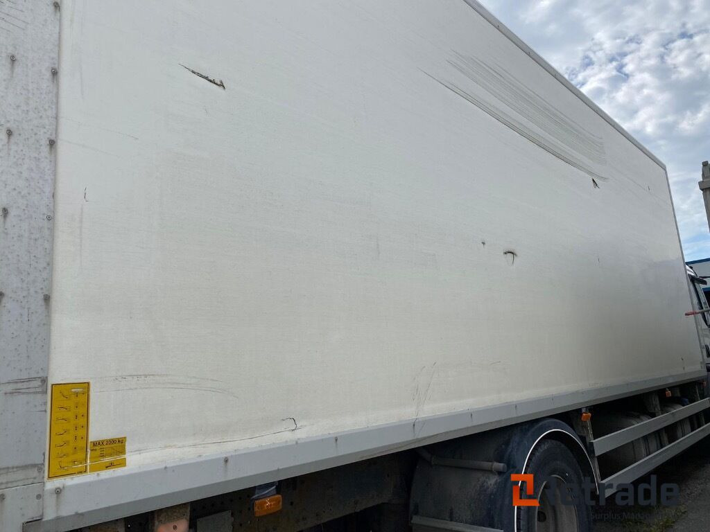 VOLVO FE-280 - Caminhão frigorífico: foto 4 VOLVO FE-280 - Caminhão frigorífico: foto 4